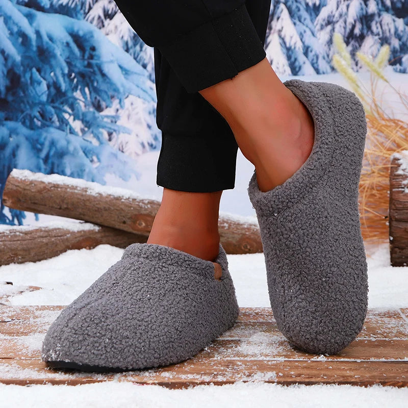 Frostelle Unisex Teddy Fleece Slides – Ultra-Soft Plush Comfort for Indoor & Outdoor Use