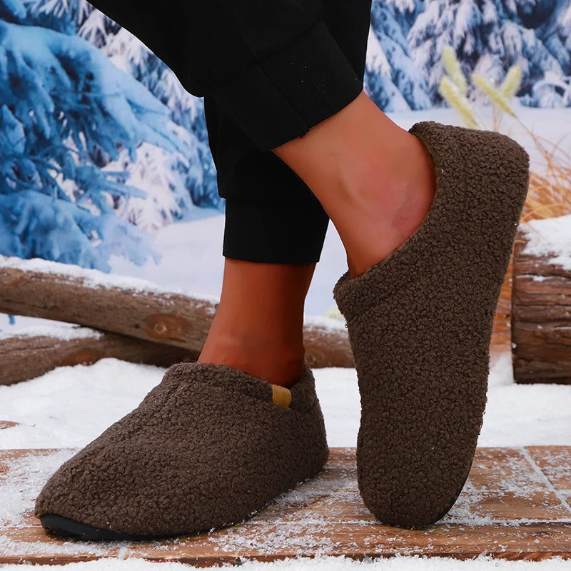 Frostelle Unisex Teddy Fleece Slides – Ultra-Soft Plush Comfort for Indoor & Outdoor Use