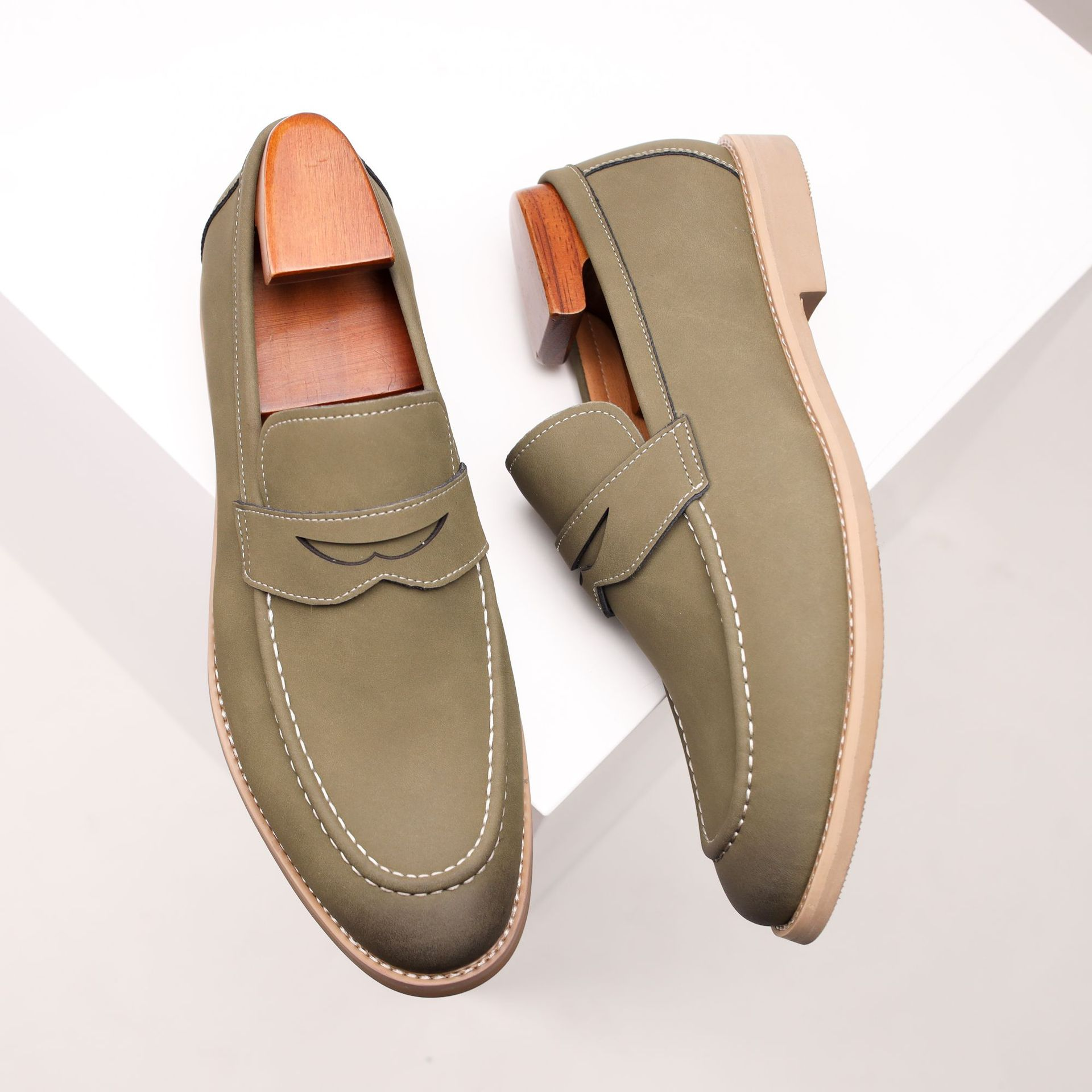 Grayson Men's Classic Leather Slip-On Loafers with Cushioned Insole