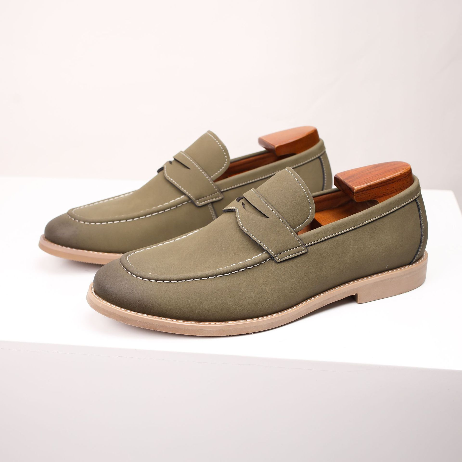Grayson Men's Classic Leather Slip-On Loafers with Cushioned Insole