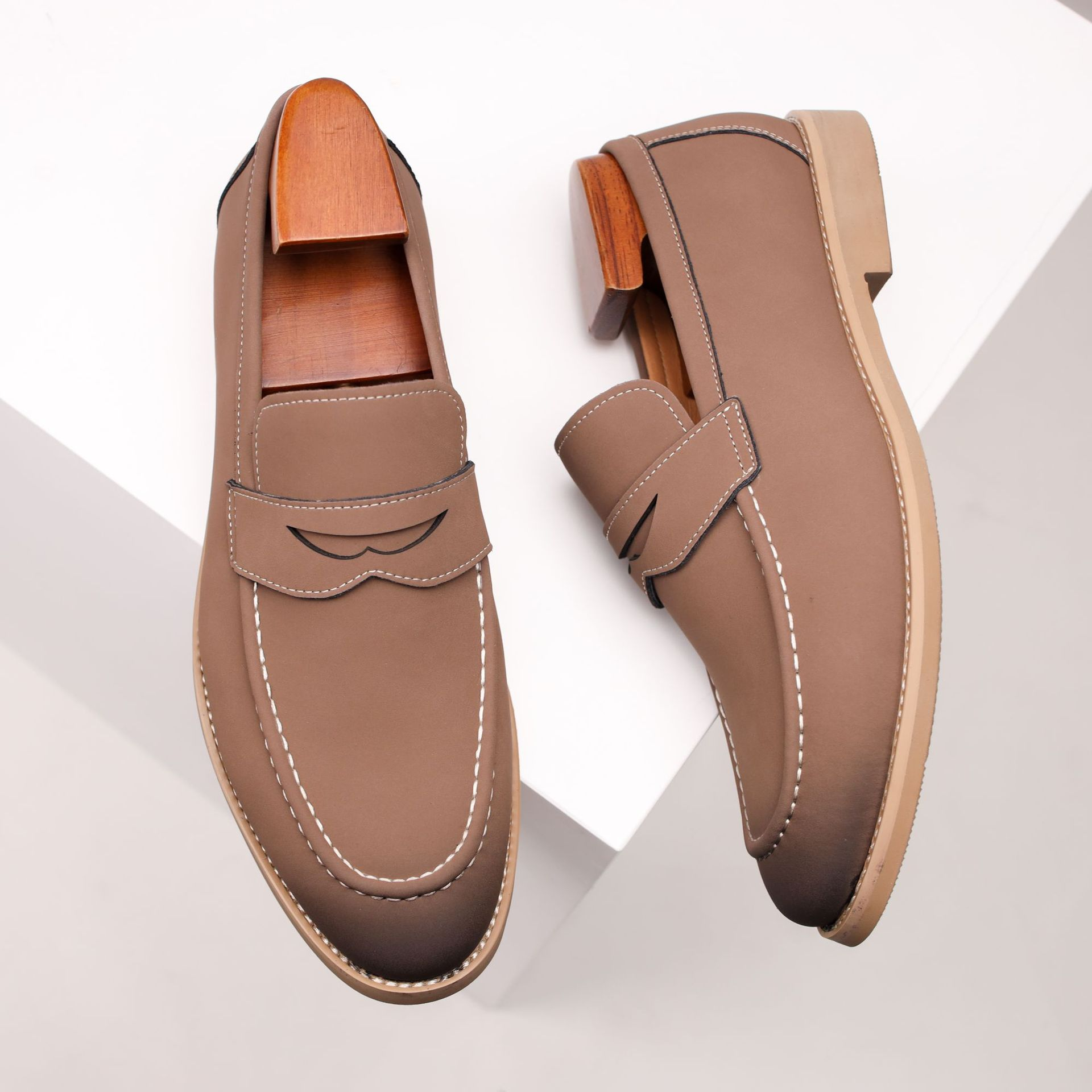 Grayson Men's Classic Leather Slip-On Loafers with Cushioned Insole