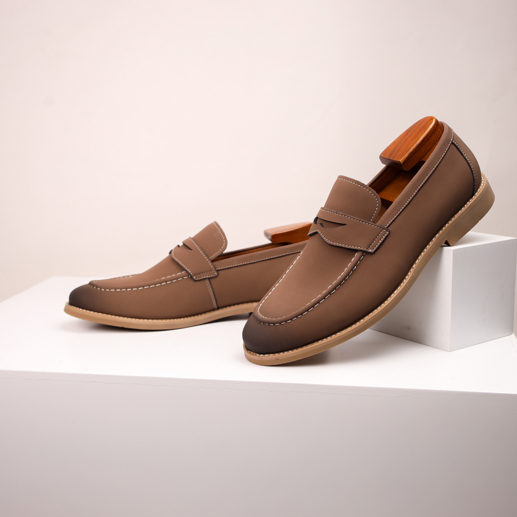 Grayson Men's Classic Leather Slip-On Loafers with Cushioned Insole