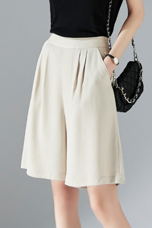 Helene Tailored Pleated Bermuda Shorts Relaxed Fit Elastic Waist