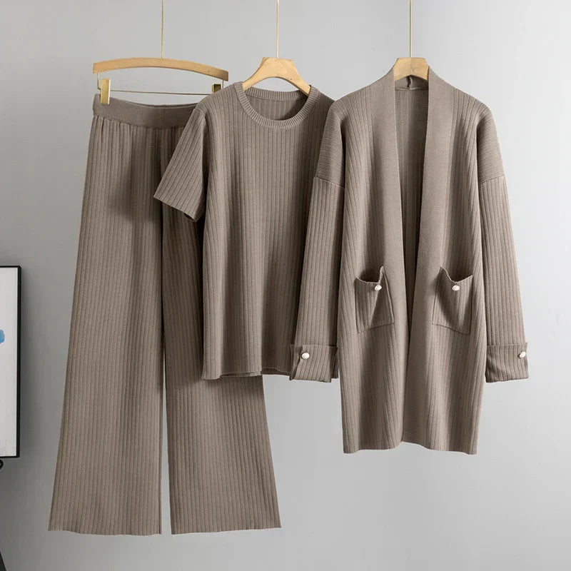 Evelina Ribbed Lounge Set – Women's Relaxed Fit Poly-Viscose Outfit