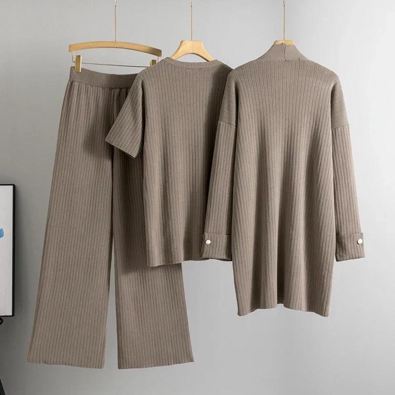 Evelina Ribbed Lounge Set – Women's Relaxed Fit Poly-Viscose Outfit