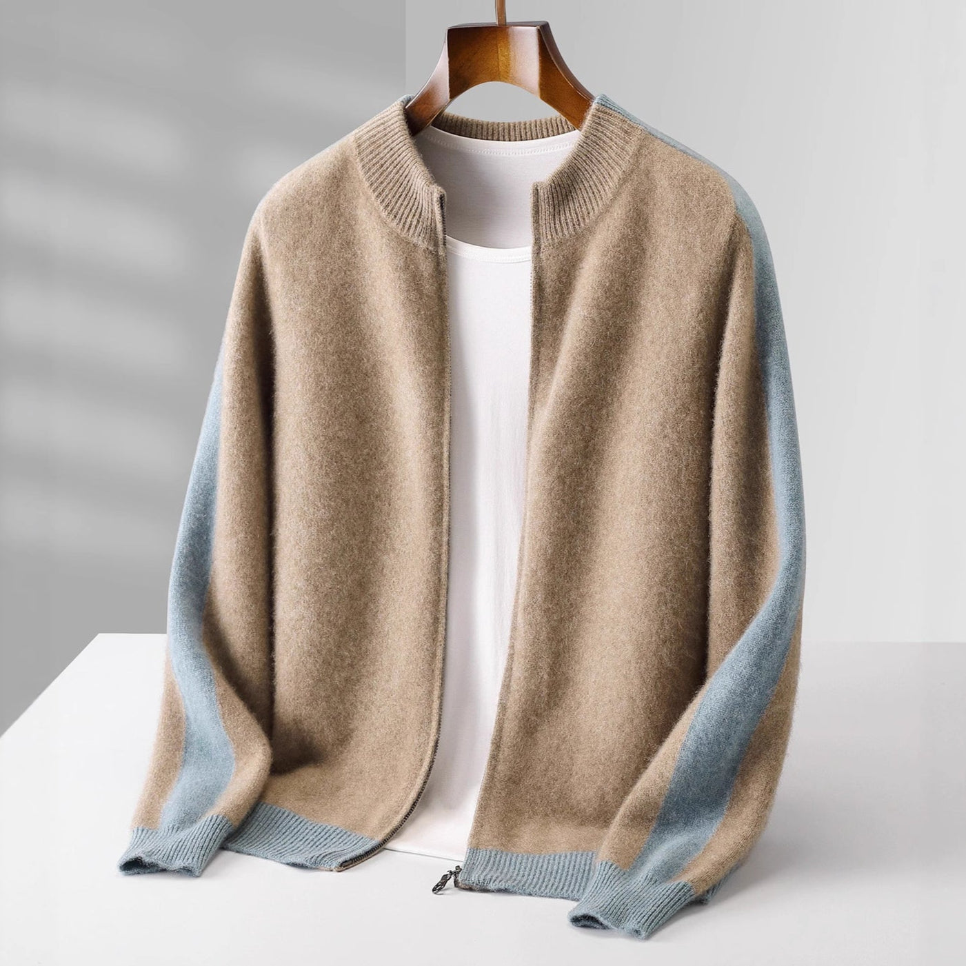 Elly Men's Lightweight Cashmere Jacket – Zip-Up with Contrasting Sleeve Design