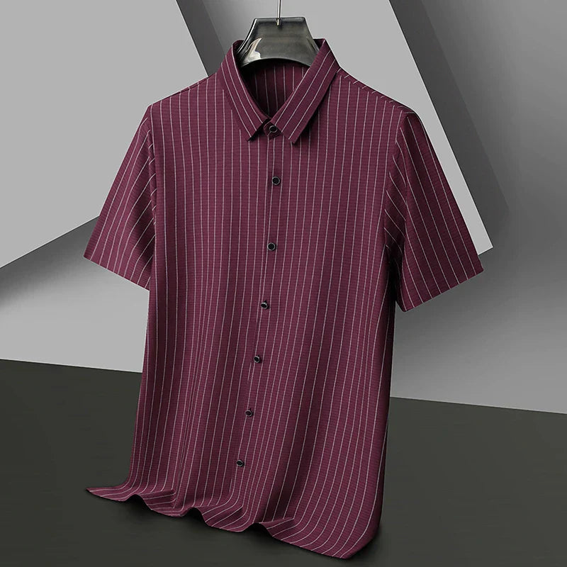 Felix Pinstripe Short-Sleeve Button-Up Shirt in Wrinkle-Resistant Stretch Fabric