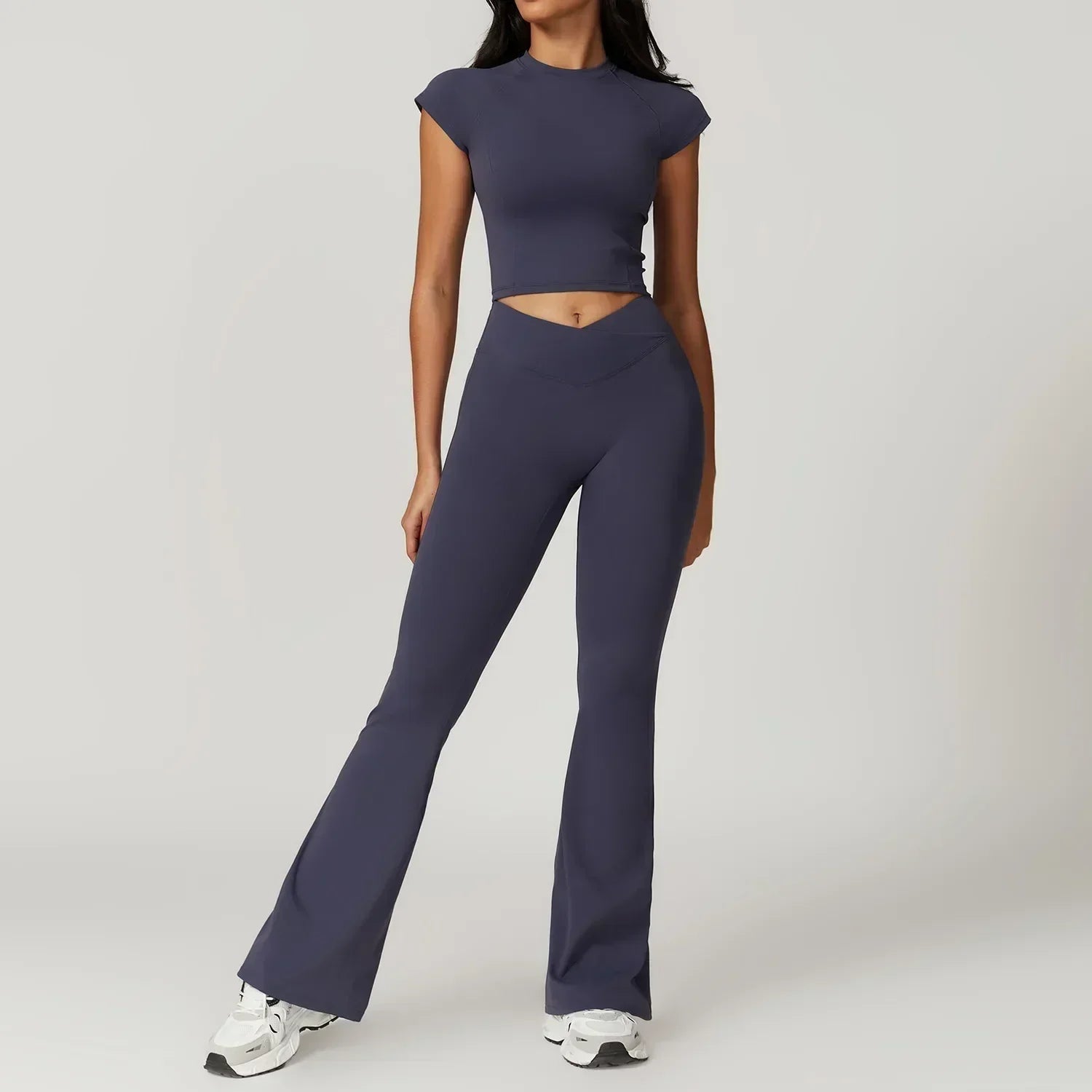 Elara Flared Yoga Pants – Retro Silhouette Stretch-Ribbed Loungewear