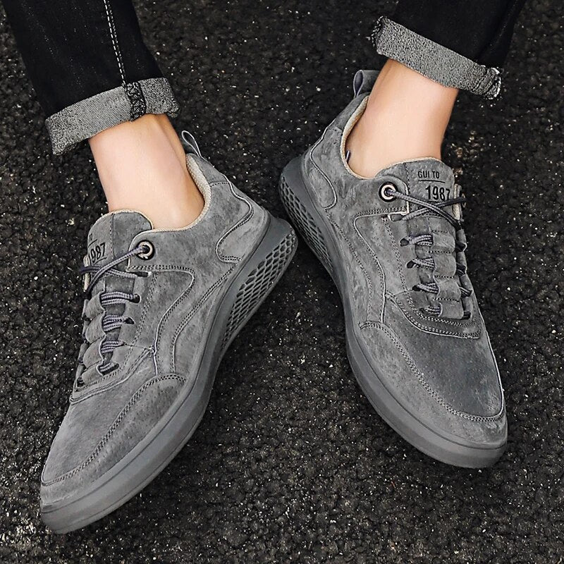 Asher Suede Sneakers – Urban-Style Suede with Relaxed Versatility