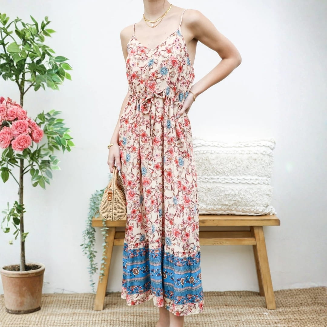 Mary Floral V-Neck Midi Dress – Spaghetti Strap Flowing Summer Silhouette