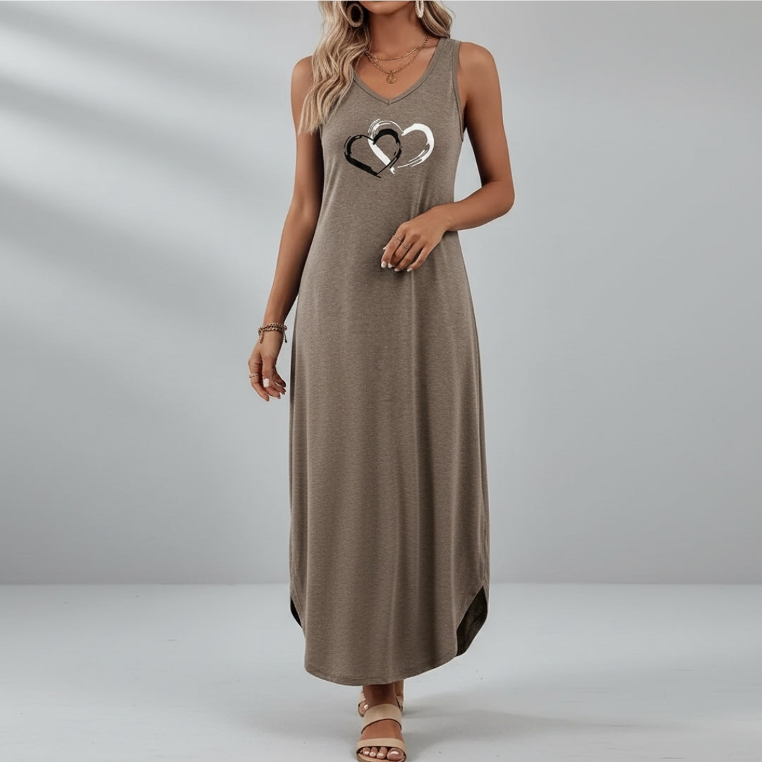 Eleanor Heart Print Sleeveless Maxi Dress – V-Neck Relaxed Summer Silhouette