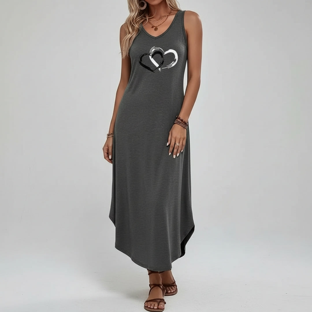 Eleanor Heart Print Sleeveless Maxi Dress – V-Neck Relaxed Summer Silhouette
