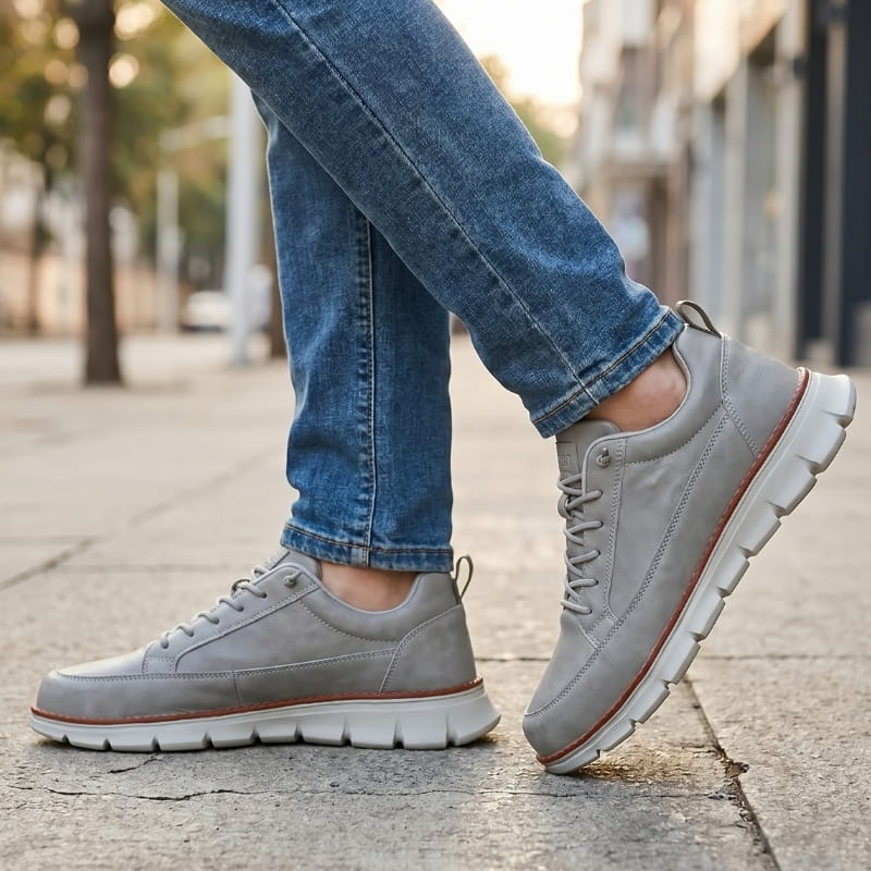 Jeorge Lightweight Lace Up Leather Sneakers – Cushioned Everyday Casual Shoes