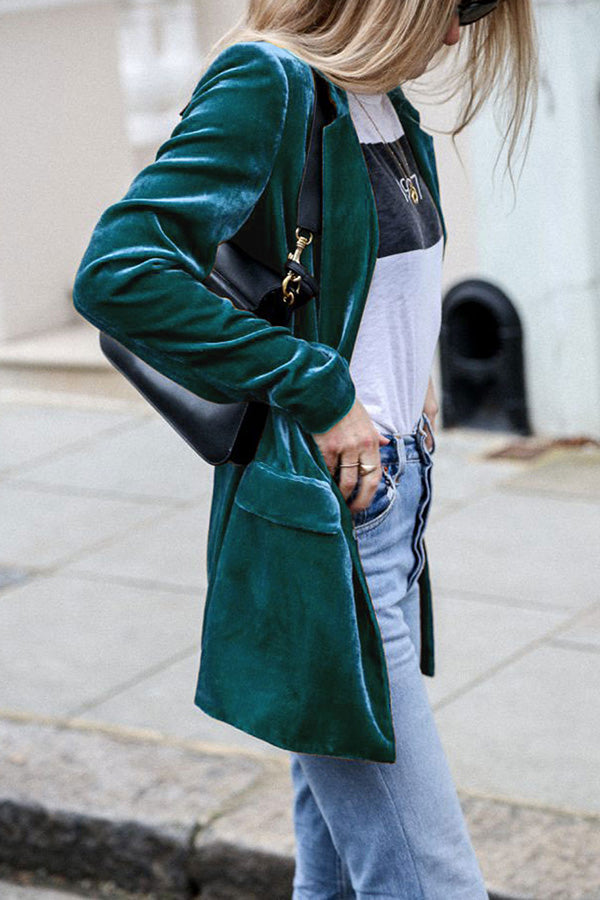 Celly Velvet Blazer – Luxurious Textured Statement Streetwear