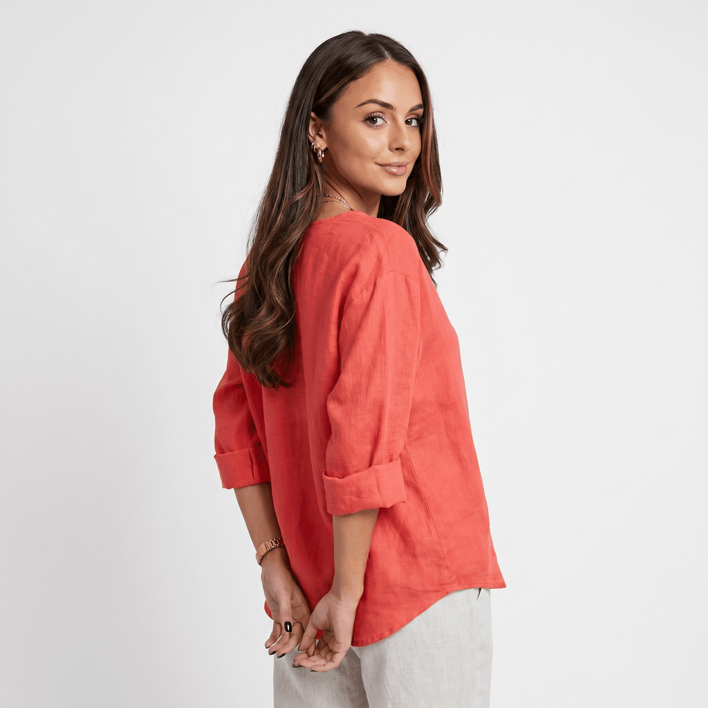 Sophia Linen Blouse – Relaxed Fit V-Neck Elegant Everyday Top