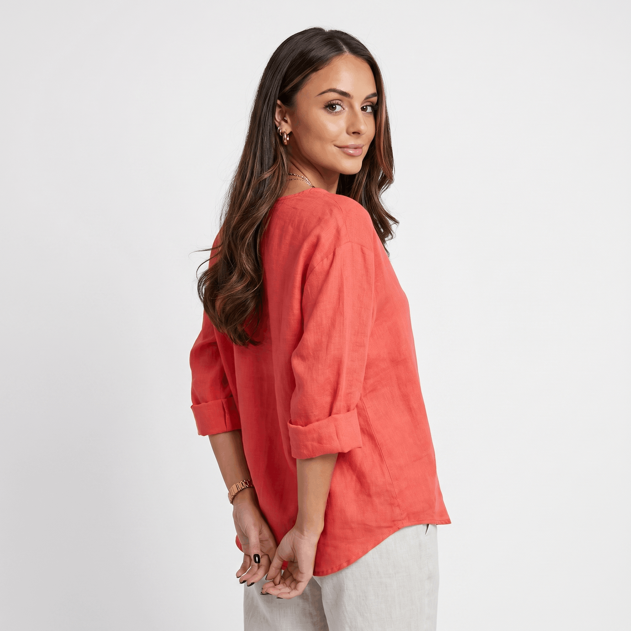 Sophia Linen Blouse – Relaxed Fit V-Neck Elegant Everyday Top