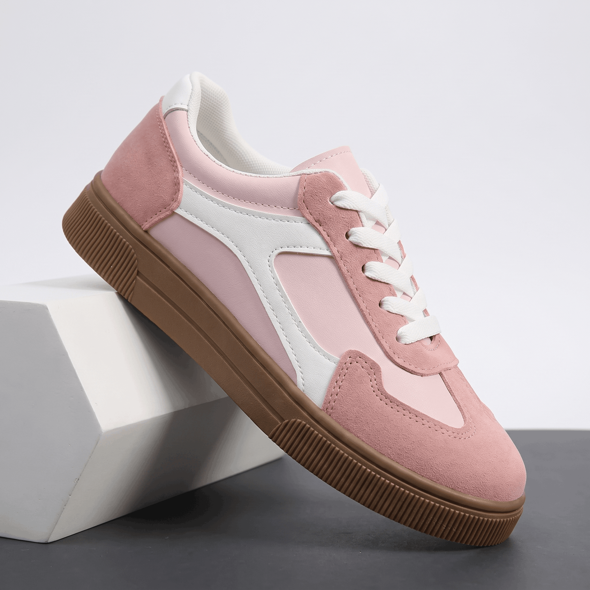 Kayla Panel Suede Sneakers – Low-Top Two-Tone Cushioned Trainers