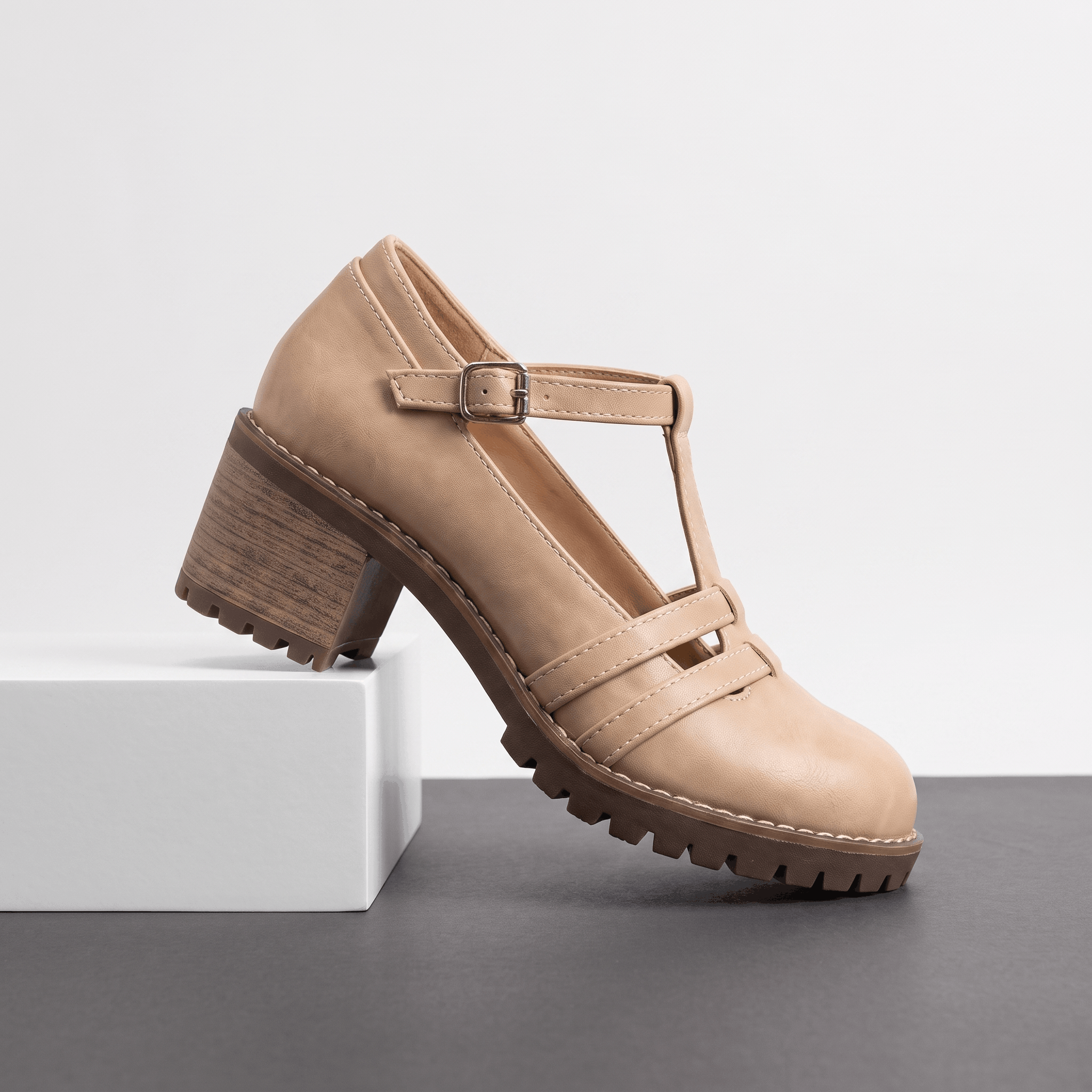 Britney Leather Mary Jane Heels – T-Strap Block-Heel Lugged-Sole Shoes