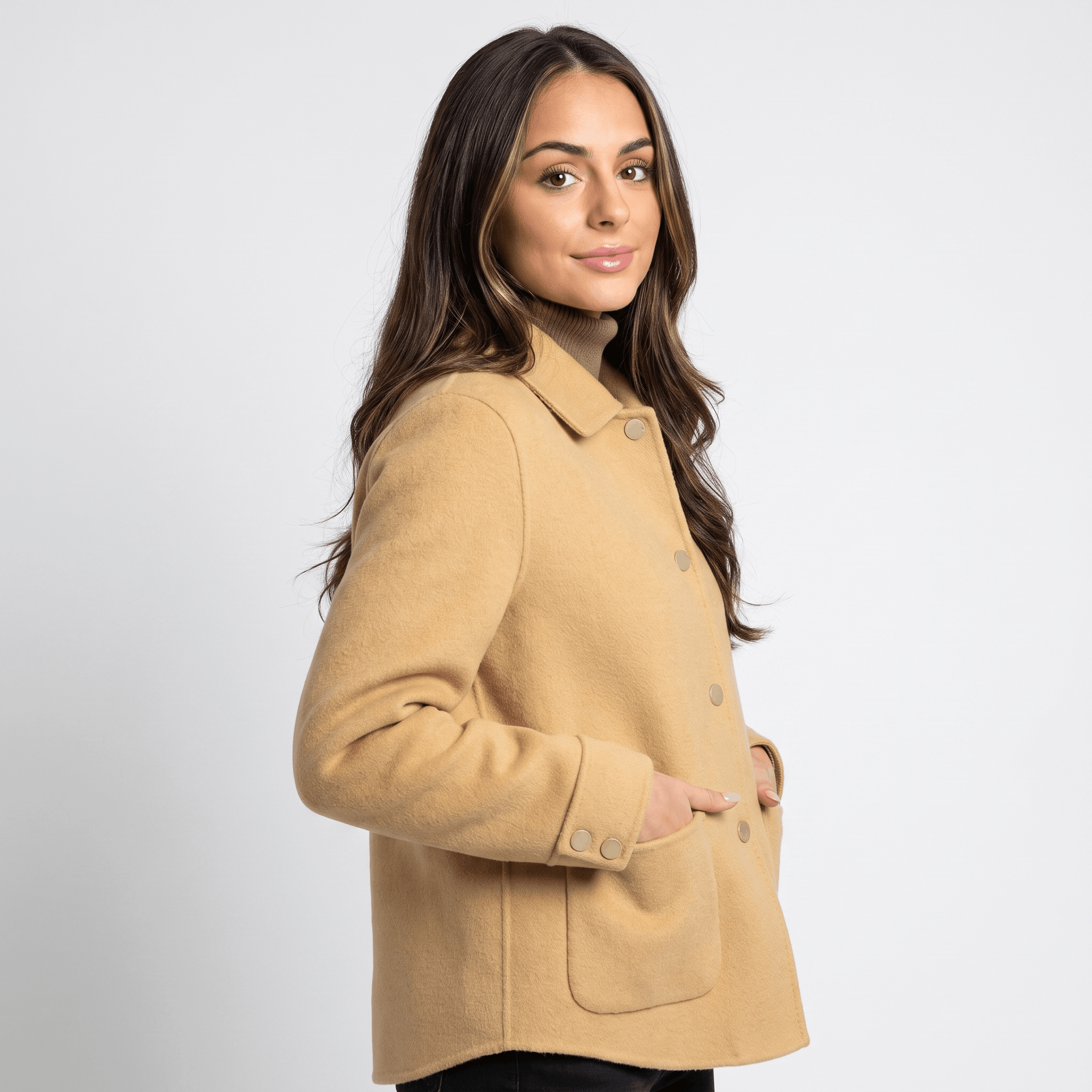 Liora Soft Wool Short Coat – Doll-Collar Snap-Button Patch-Pocket Outerwear