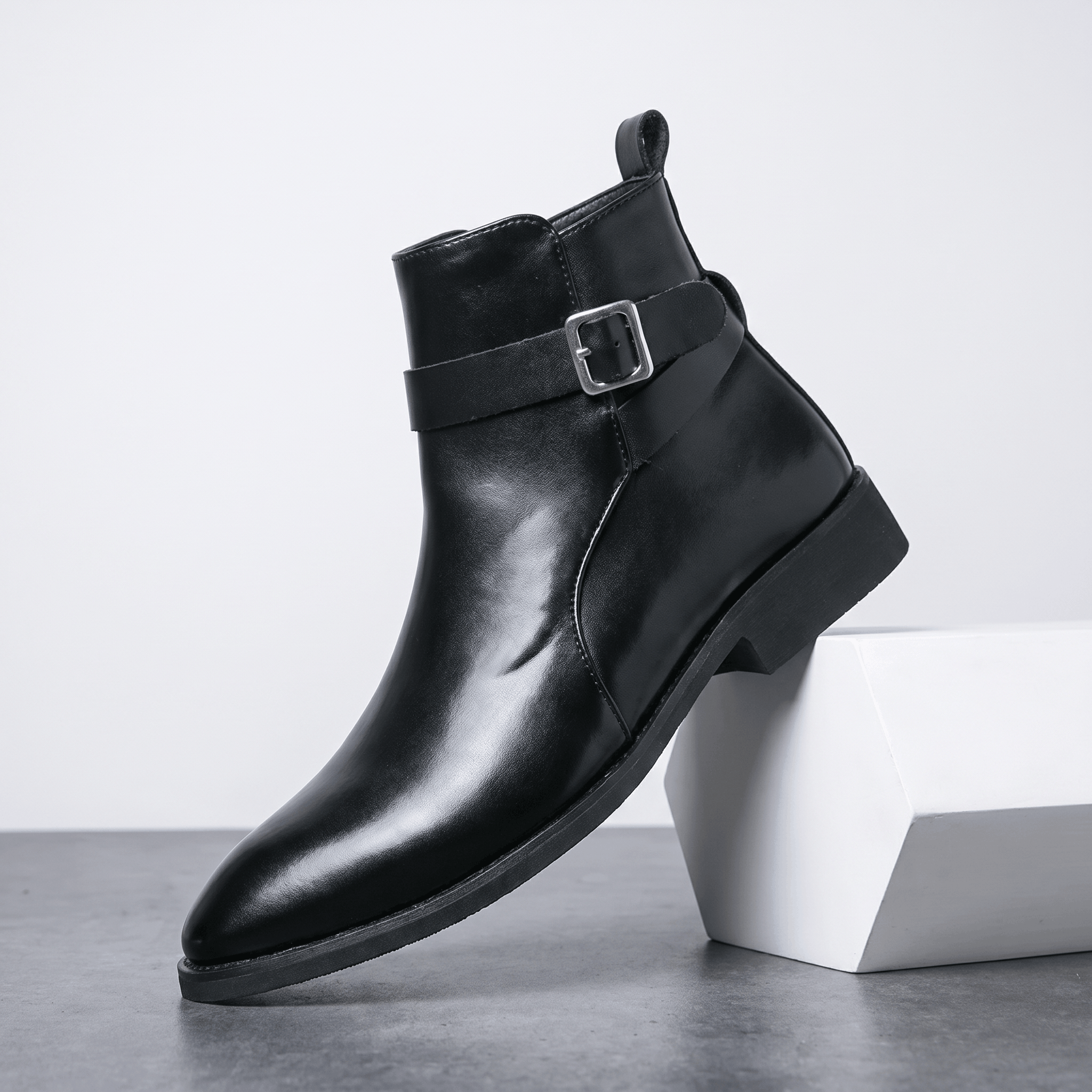 Marco Leather Chelsea Boots – Side-Zip Classic Everyday Footwear
