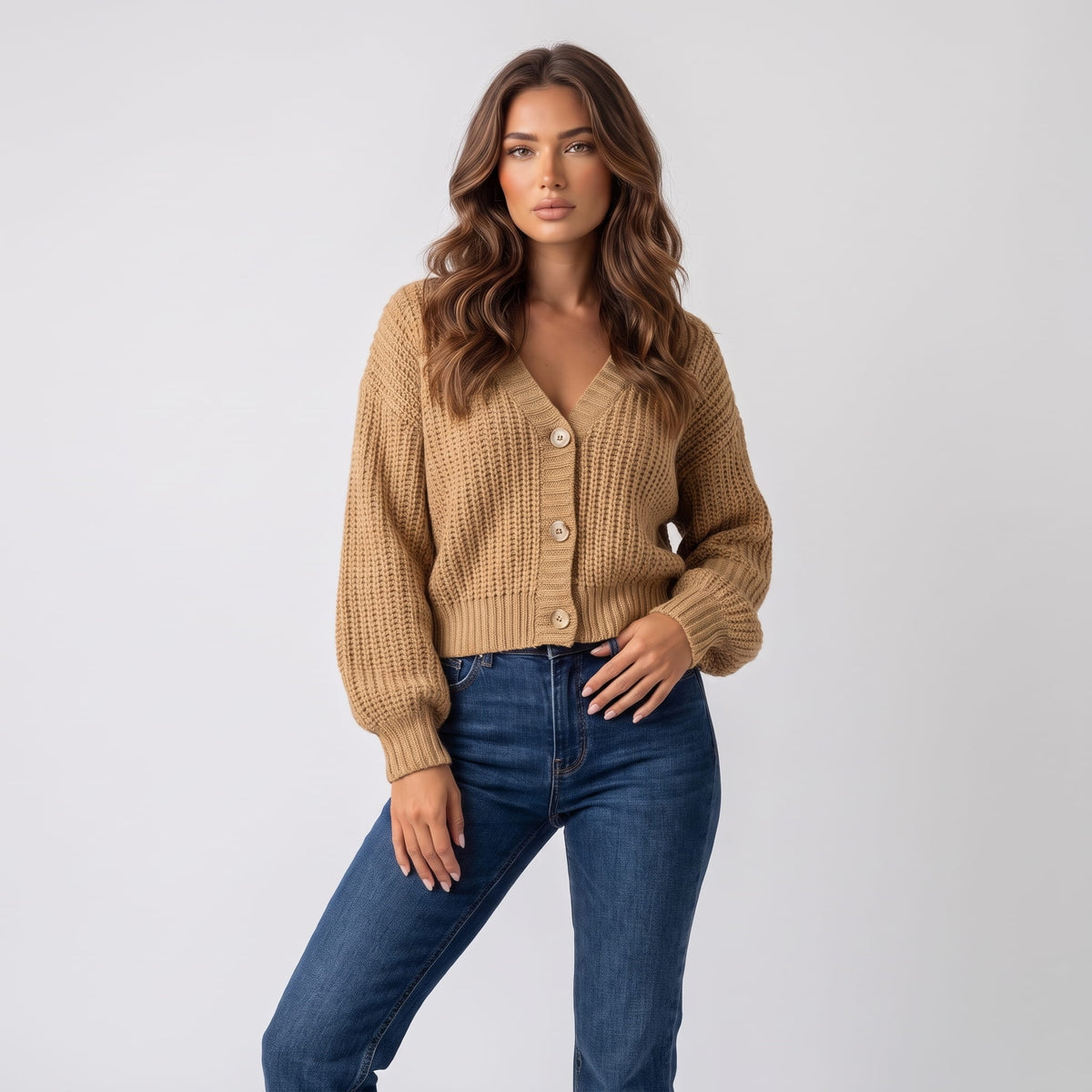 Full-length look with khaki chunky knit cardigan and blue jeans